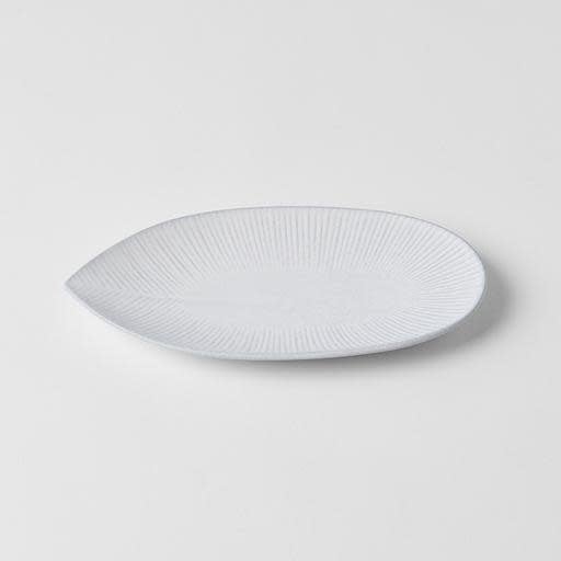 Plate Oval 21.5cm Snow Leaf Glaze V637-C7618