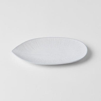 Plate Oval 21.5cm Snow Leaf Glaze V637-C7618