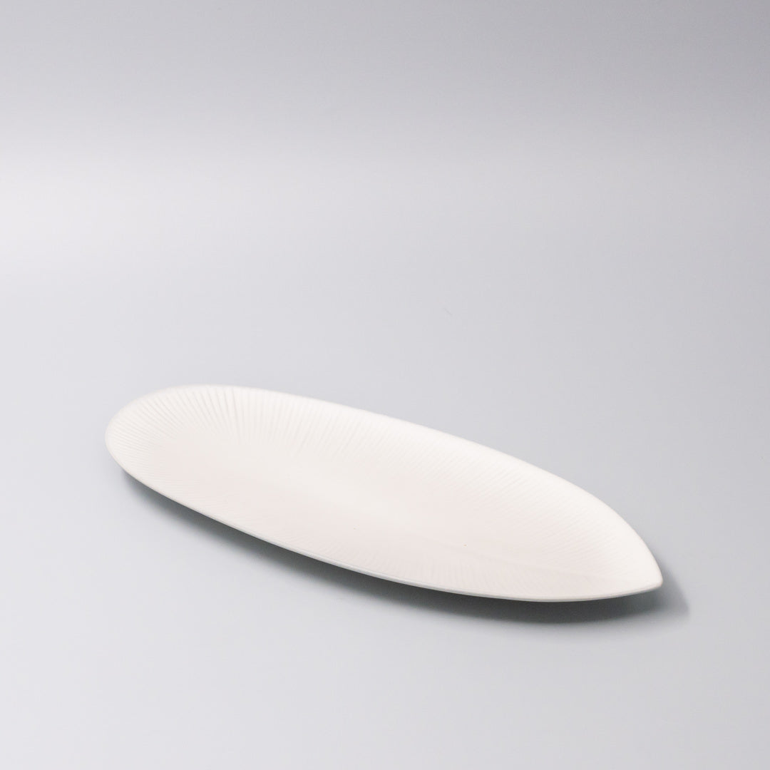 Plate Oval 31.5cm Snow Leaf Glaze V637-C7619