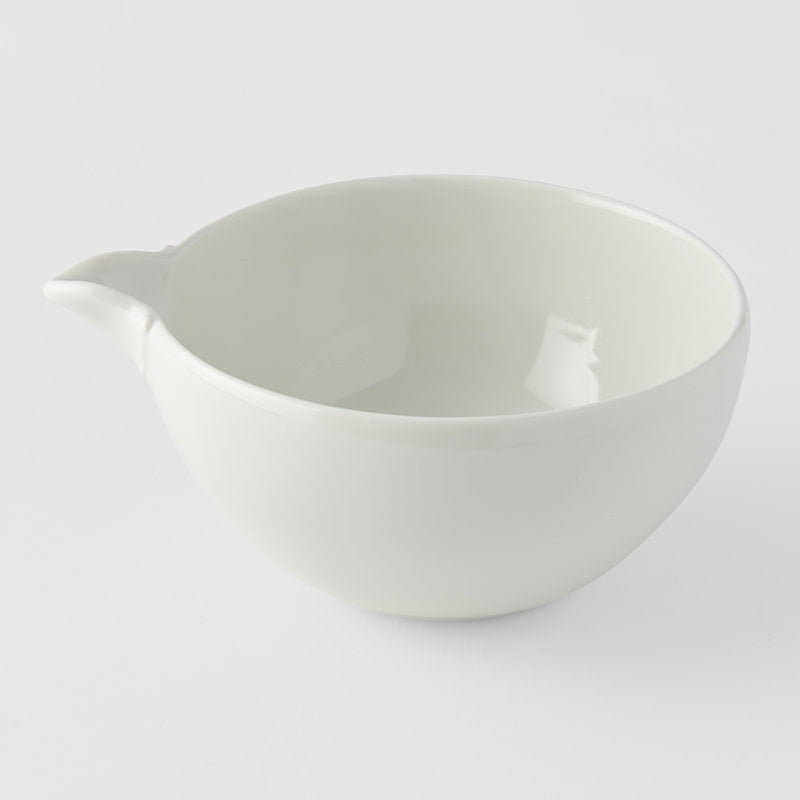Pourer 12.5cm Ivory White Glaze V637-C7622