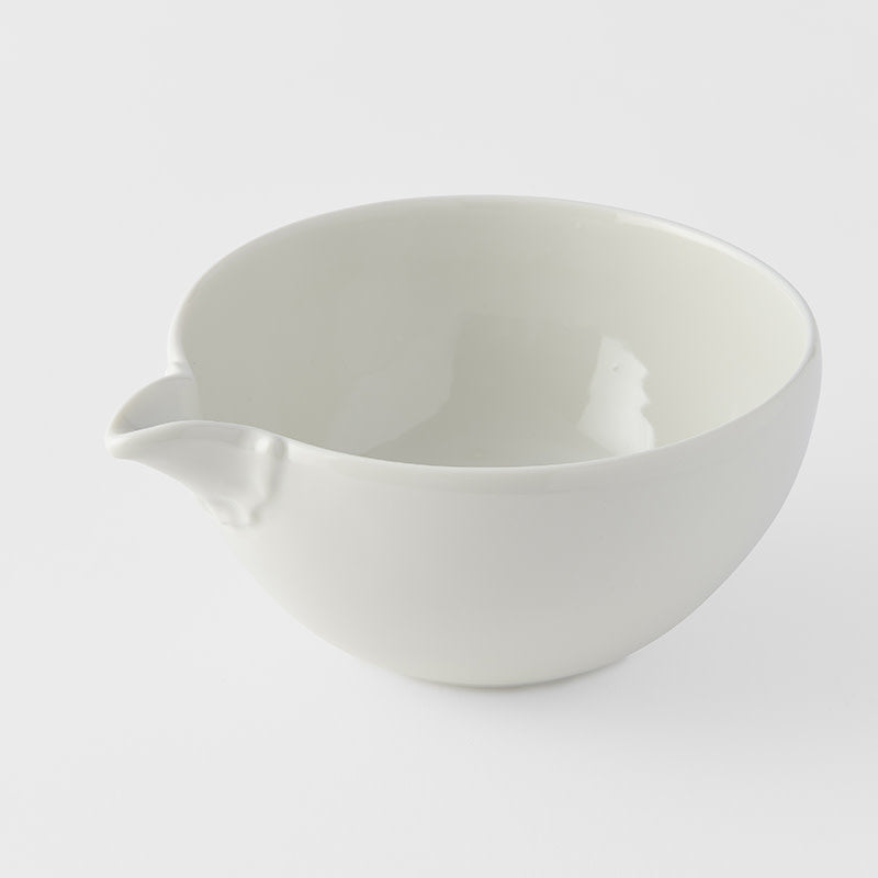 Pourer 12.5cm Ivory White Glaze V637-C7622