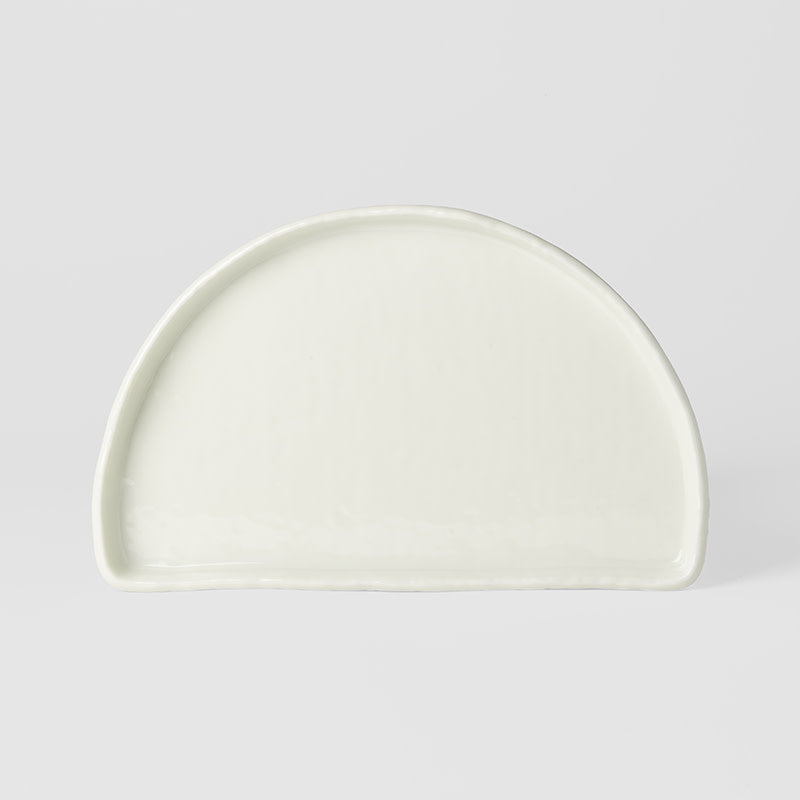 Half Moon Plate 21cm Ivory White Glaze V637-C7626