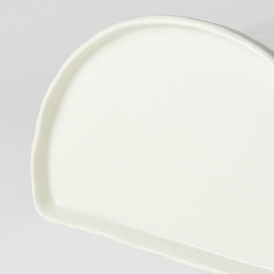 Half Moon Plate 21cm Ivory White Glaze V637-C7626