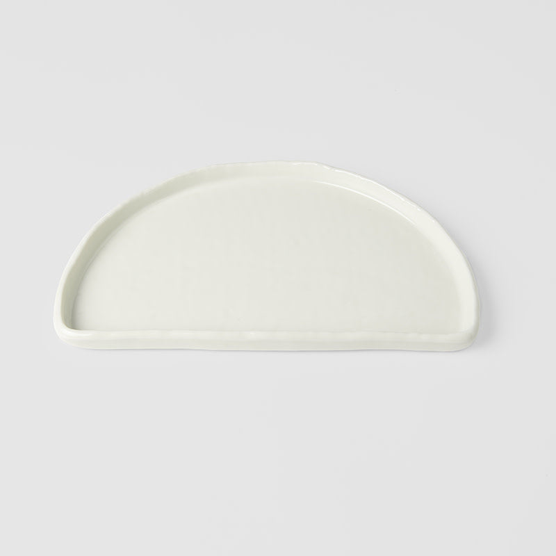 Half Moon Plate 21cm Ivory White Glaze V637-C7626