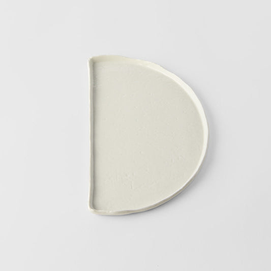 Half Moon Plate 27cm Ivory White Glaze V637-C7627