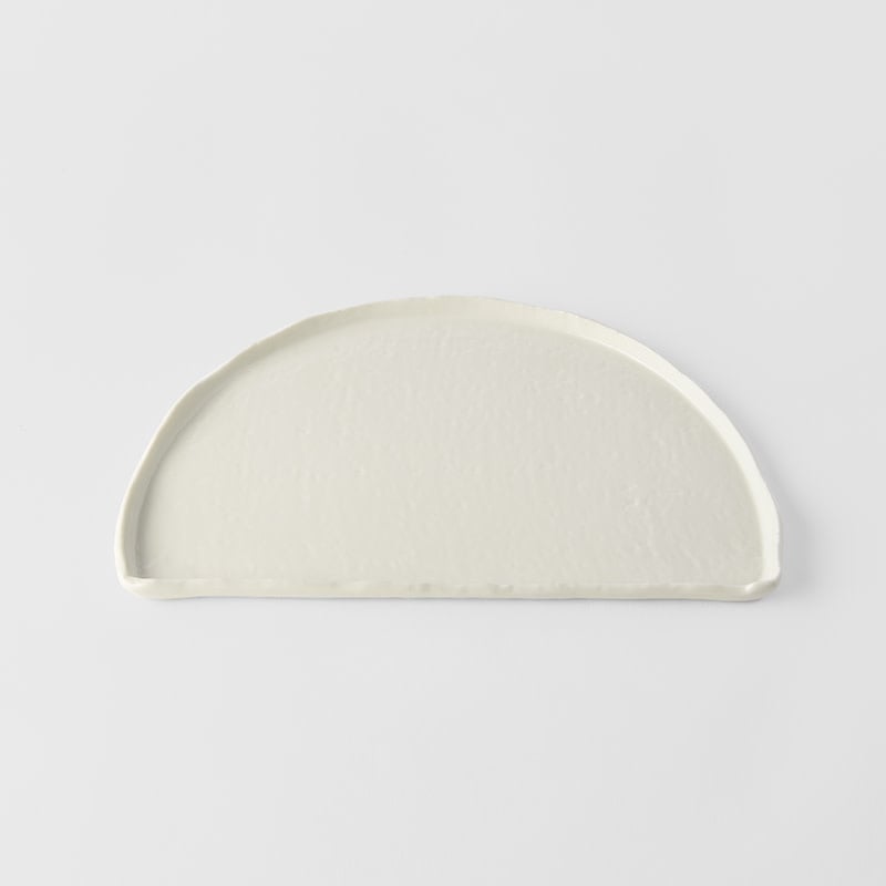 Half Moon Plate 27cm Ivory White Glaze V637-C7627