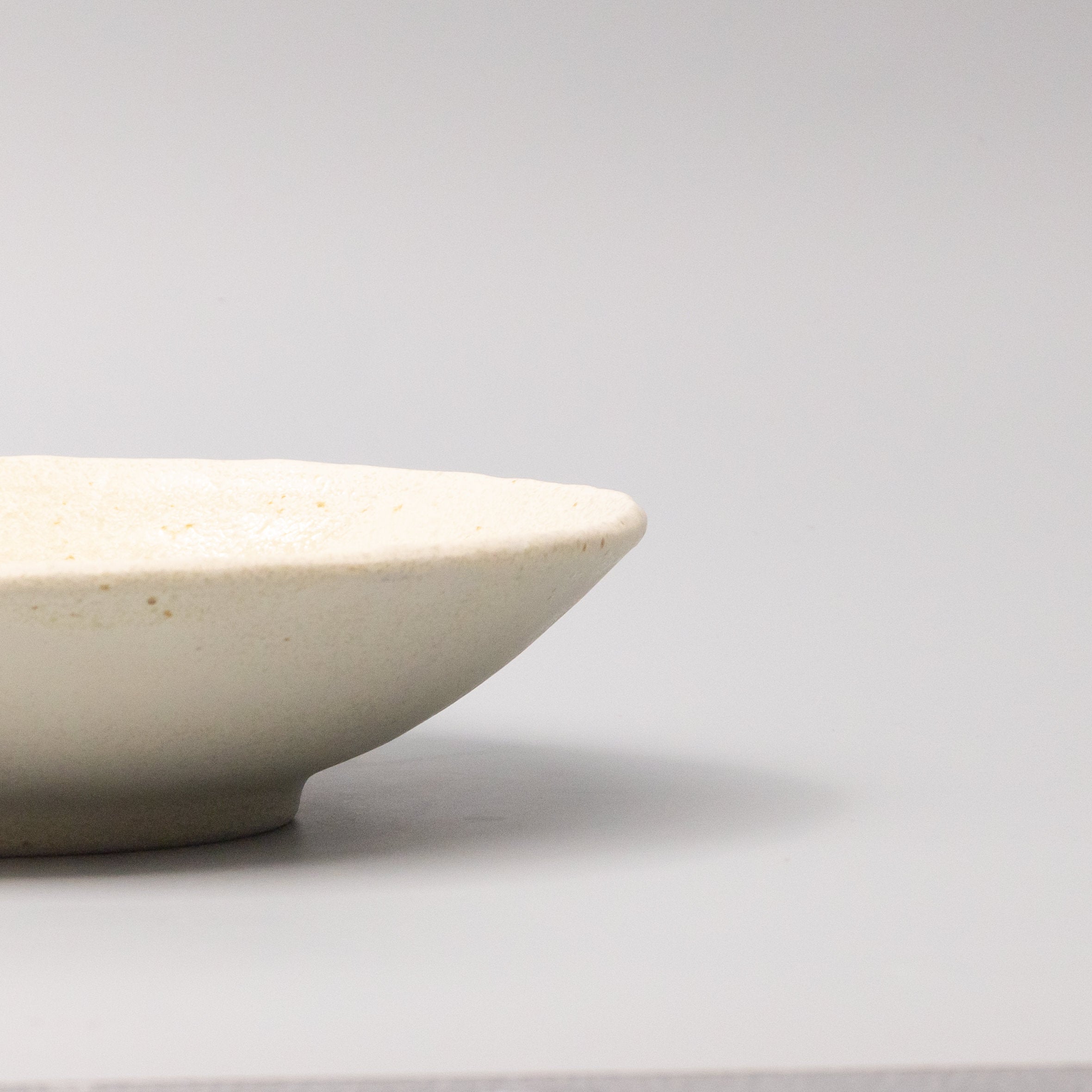 Pasta Bowl 24cm Buttermilk Glaze V637-C7975