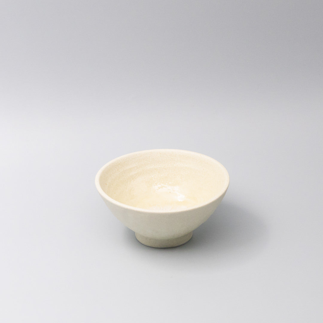 Bowl Medium 15.5cm Buttermilk Glaze V637-C7977