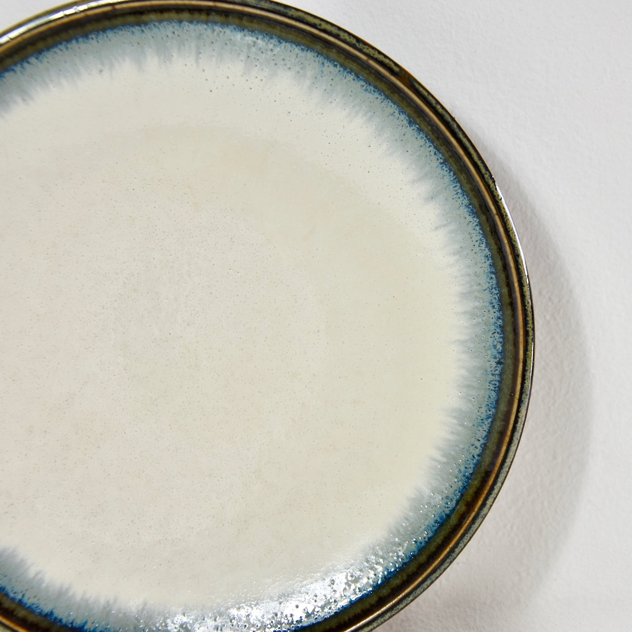 Tapas Plate 17cm Aurora Glaze V637-C9052