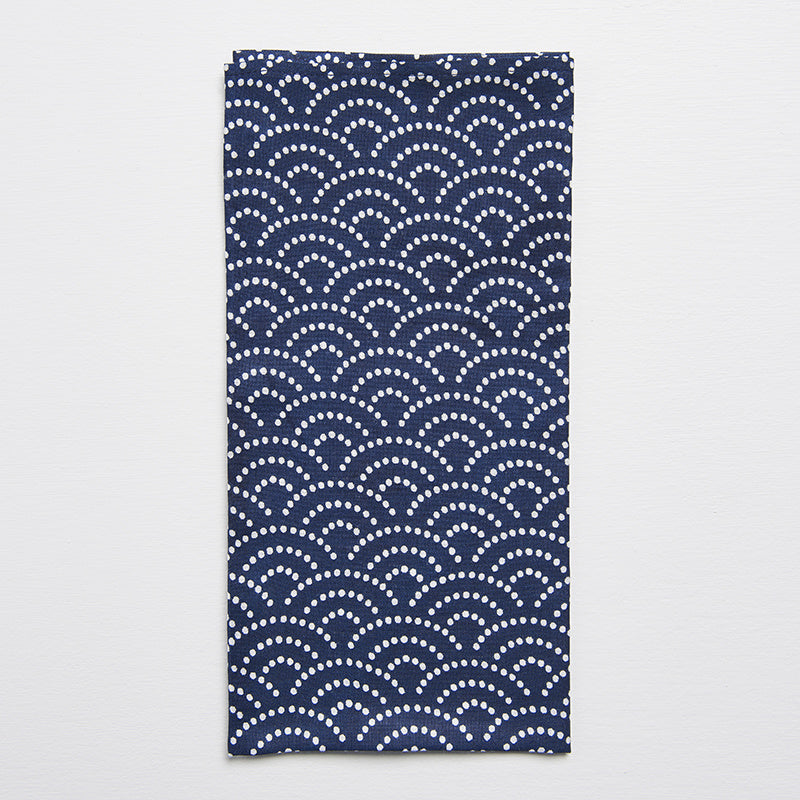 Furoshiki Gift Wrap 50cm Wave Pattern On Blue V637-F0012