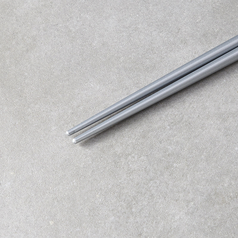 Chopsticks Lacquered Silver & White V637-L0301
