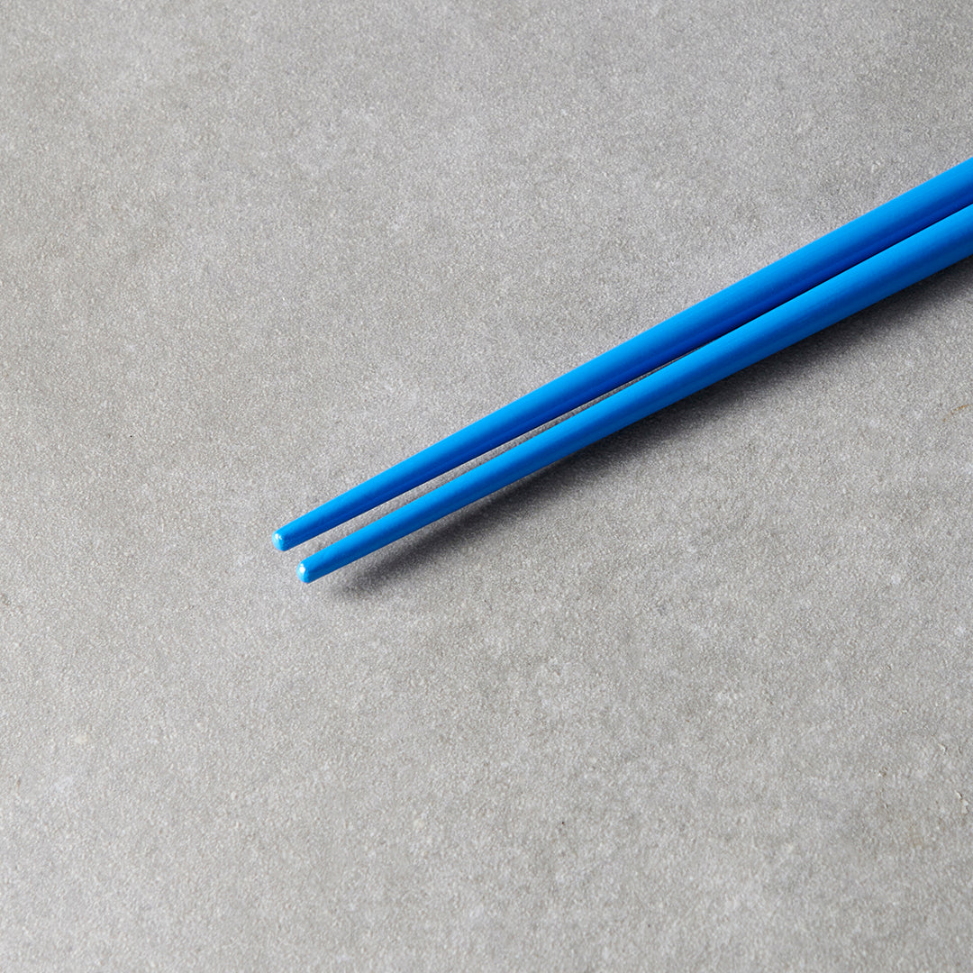 Chopsticks Lacquered Royal & White V637-L0311