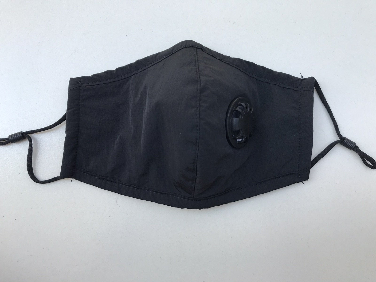 Adult Face Mask Black Reusable Adjustable w Breathing Valve 3Ply V637-RFMB