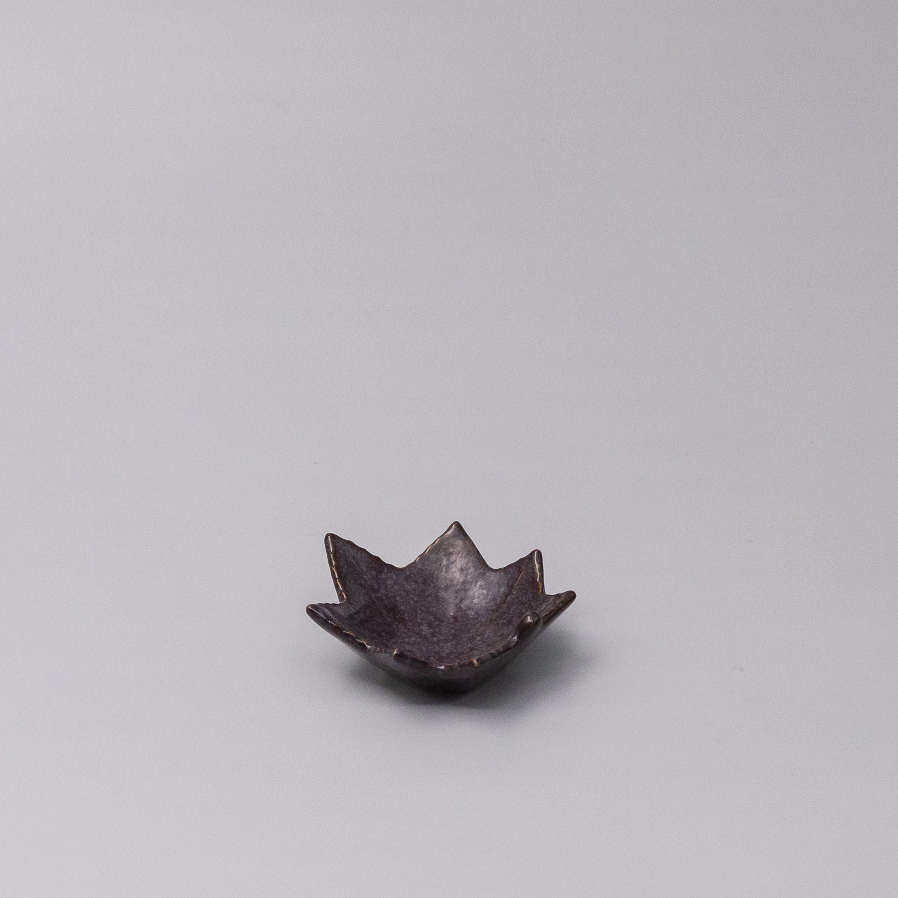 Sauce Dish Maple Leaf 6cm Rasin V637-Y2505-62