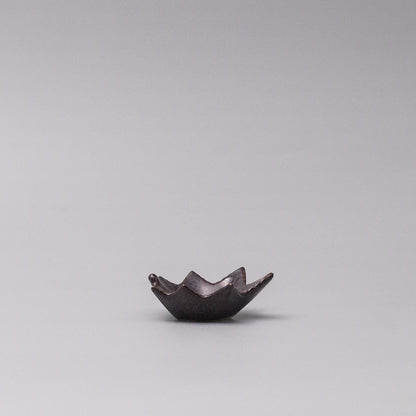 Sauce Dish Maple Leaf 6cm Rasin V637-Y2505-62