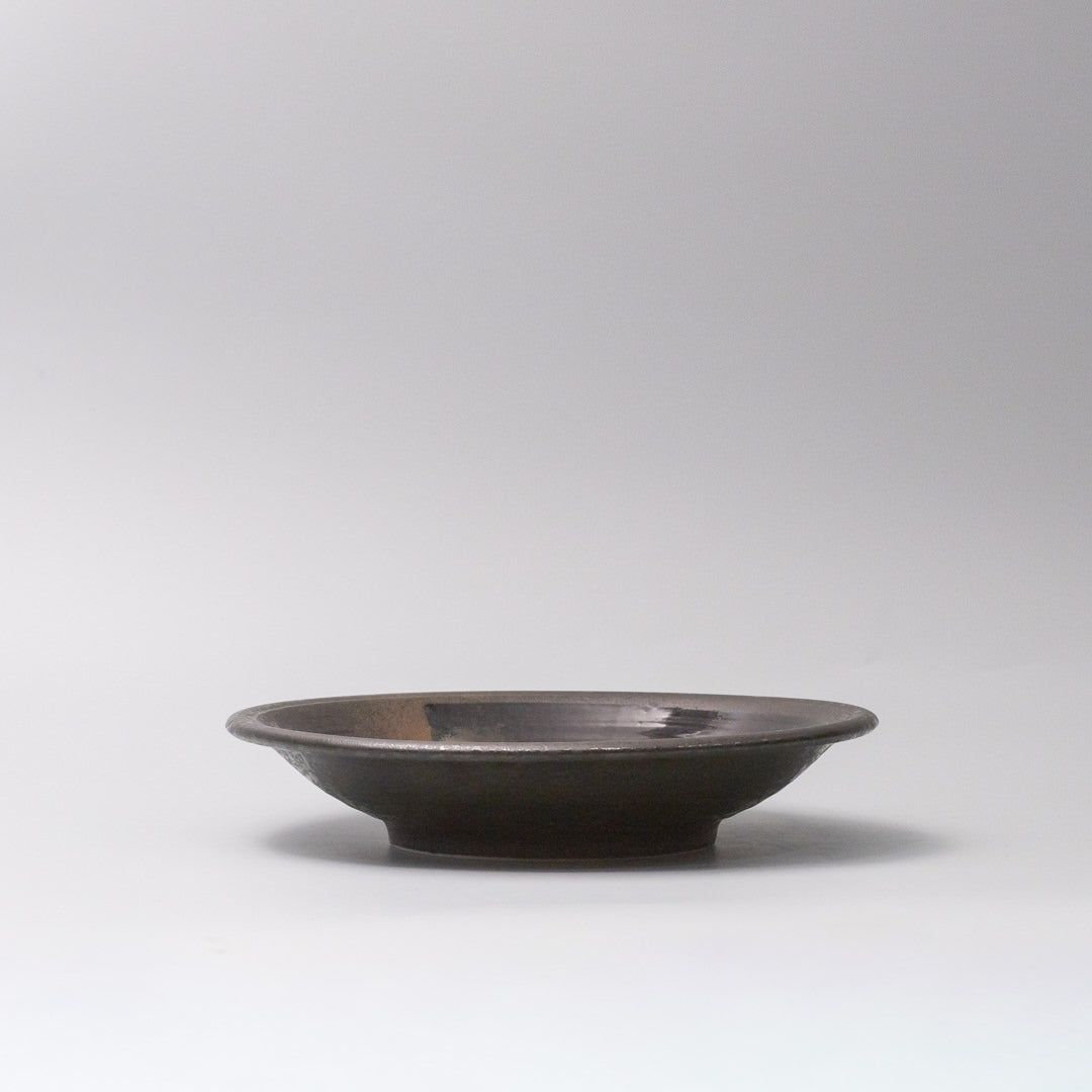 Shallow Bowl 23cm Mottled Black with Brushstroke V637-Y2553