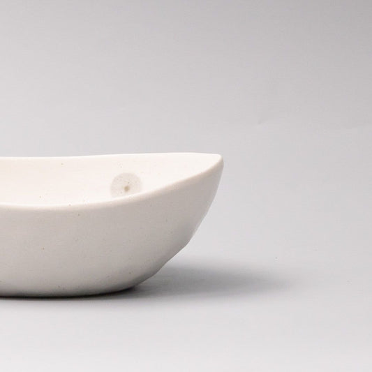 Bowl Oval 20cm White with Grey Dots Design V637-Y2582