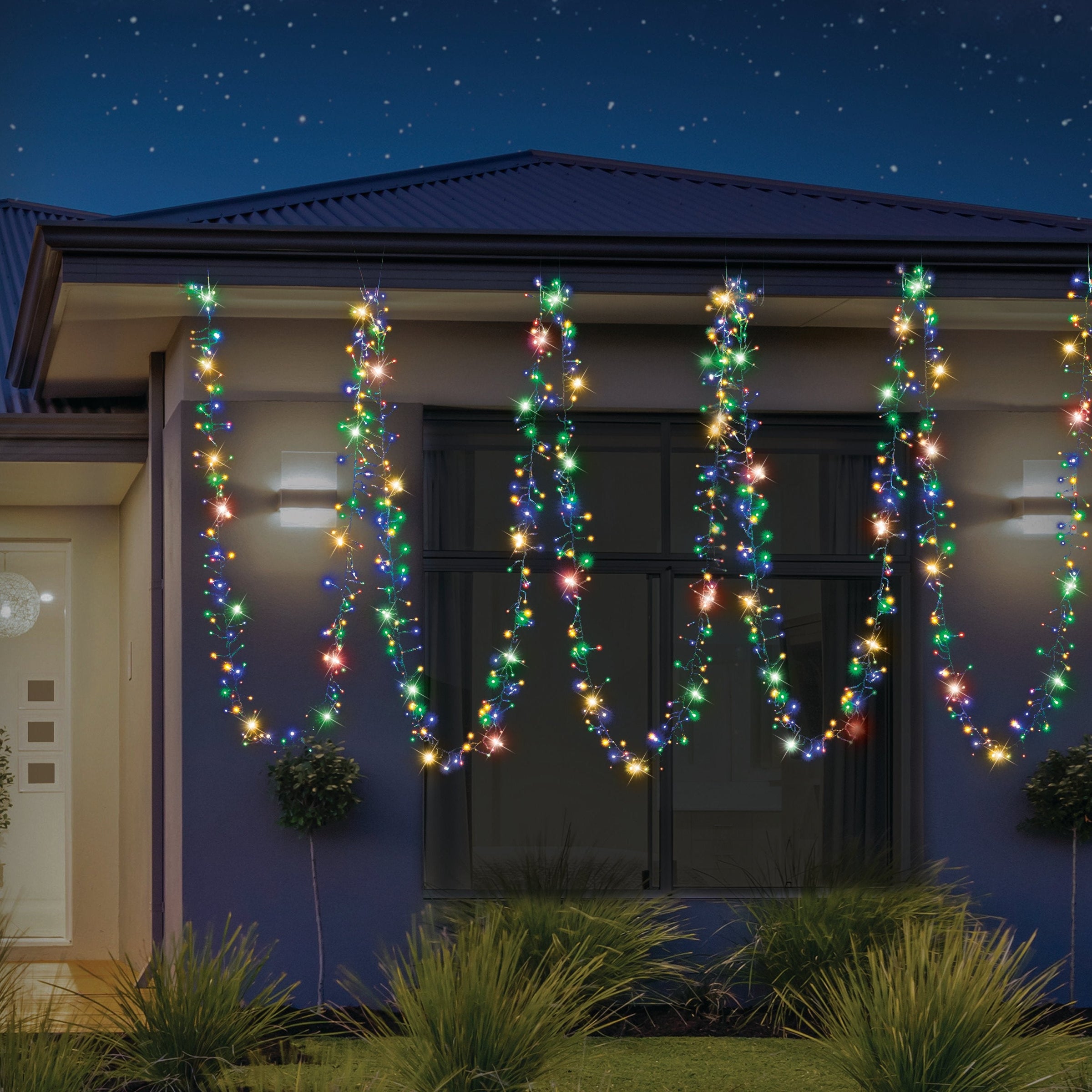 Cluster Lights 720 LEDs available in 6 Color Options - Warm White V720-XB3458WW