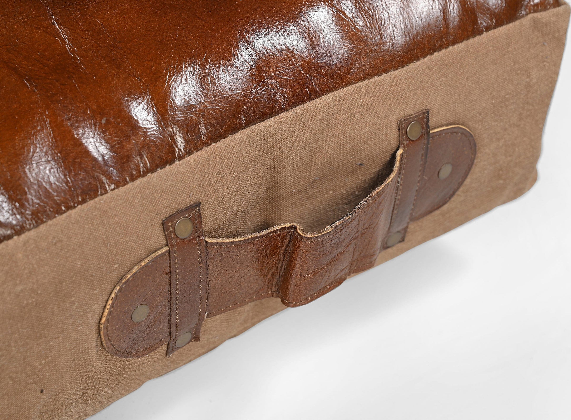 LARGE CHARLESTON POLO HAND MADE CUSHION V742-M1845