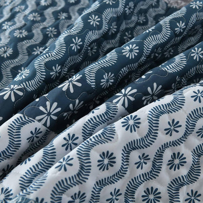 Classic Hydrangea Soft Quilted 3 Pc Bedspread & Pillow Cover Set V745-AC080501Q13U
