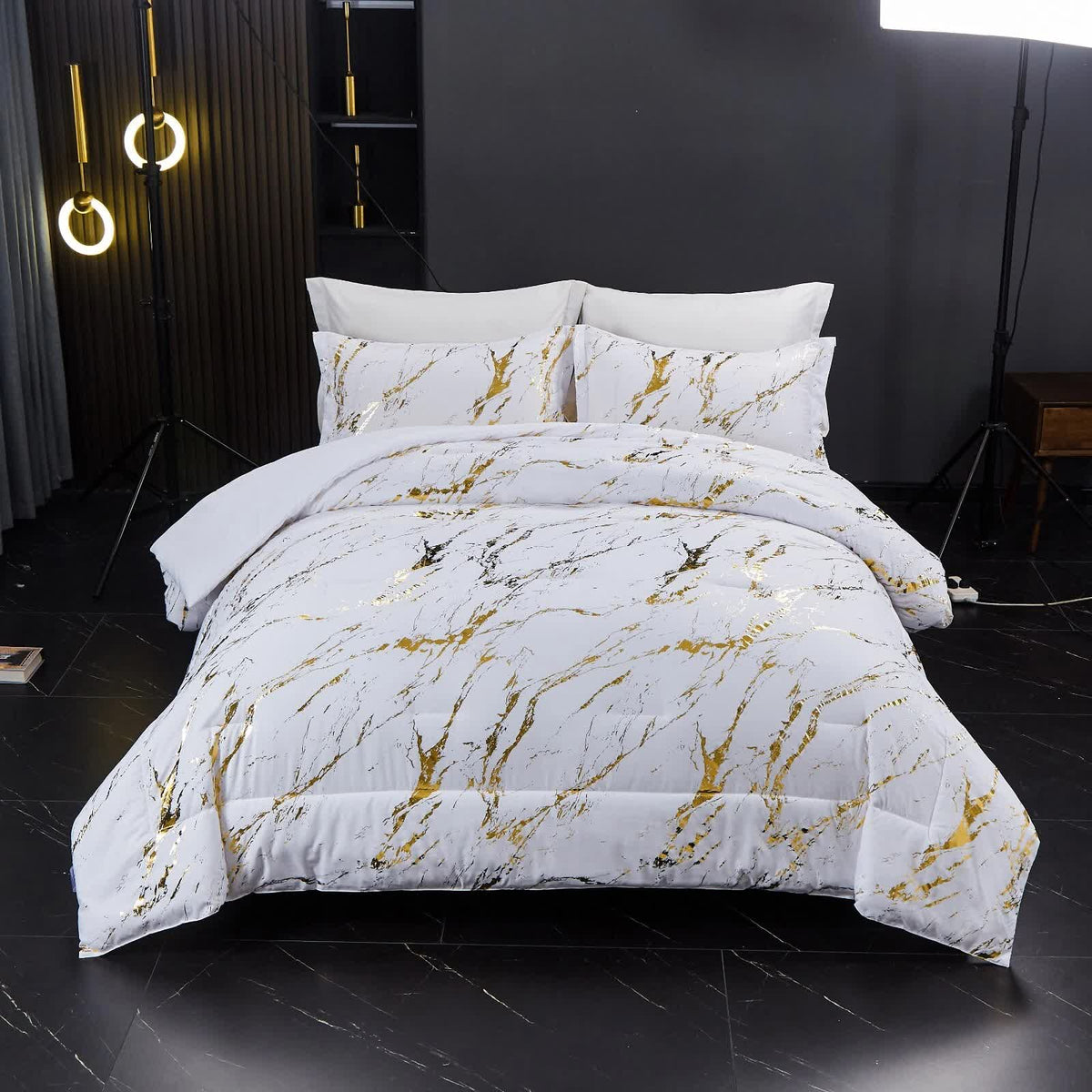 Cloud Rest Bedding Collection - Minimal 3-Piece Comforter V745-MAB010510AJ3