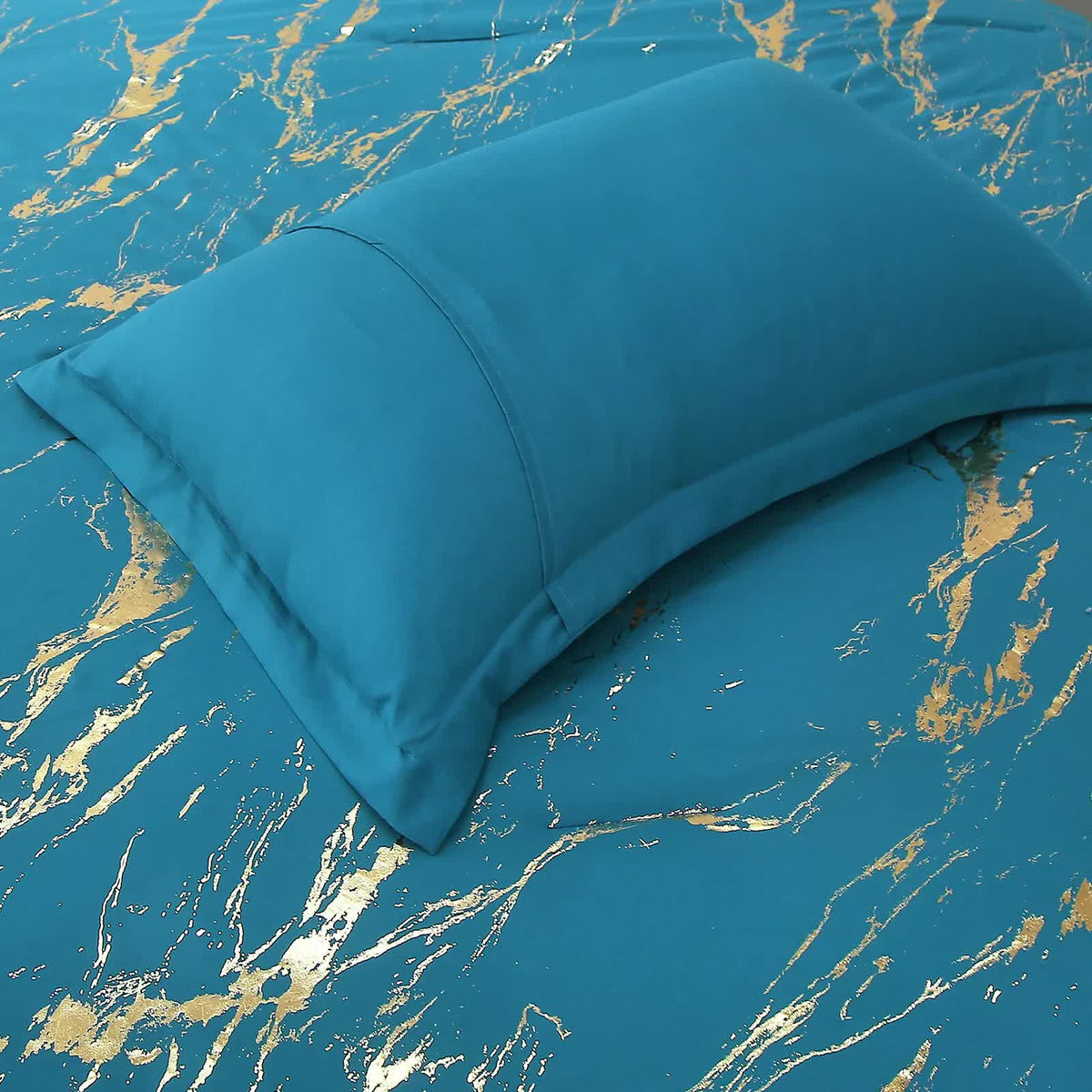 Cozy Cloud 3 Teal -Piece Comforter Bundle - Instagram-Ready Bedroom V745-MAB010753AJ3
