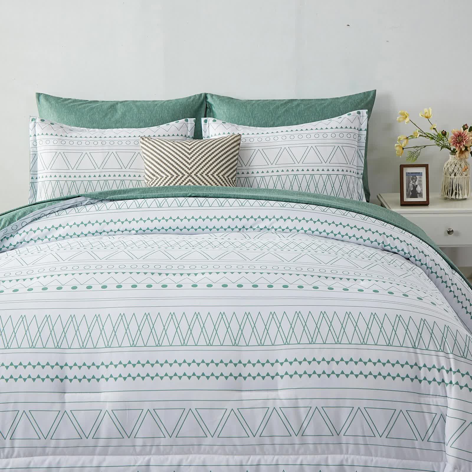 Boho Vibes Bedding Set - 3-Piece Comforter & Pillow Covers V745-MAB010772AJ3