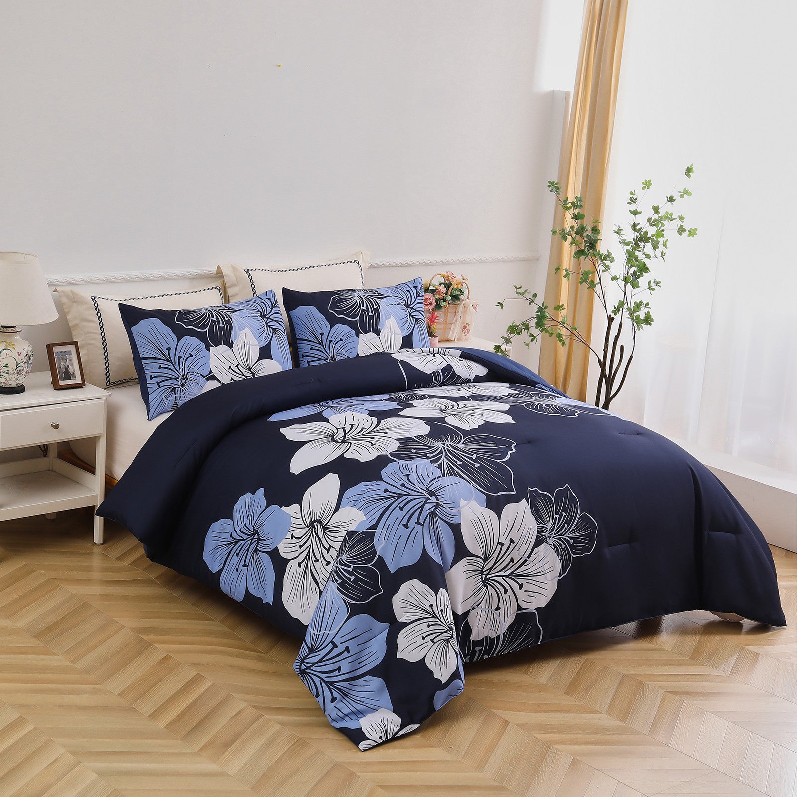 King Comforter Set, Navy Blue Floral 3-Piece Bedding, Soft Microfiber for All Seasons V745-MAB010860AJ3