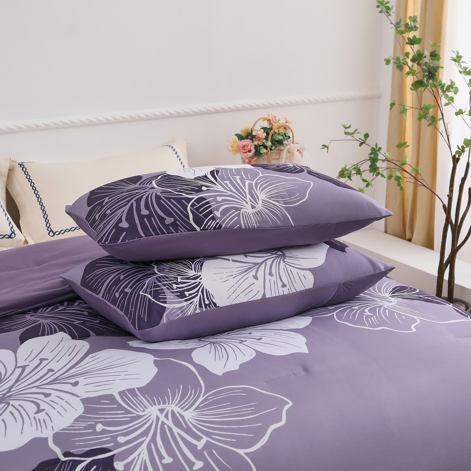 King Comforter Set, Dark Purple Floral 3-Piece Bedding, Soft Microfiber for All Seasons V745-MAB010862AJ3
