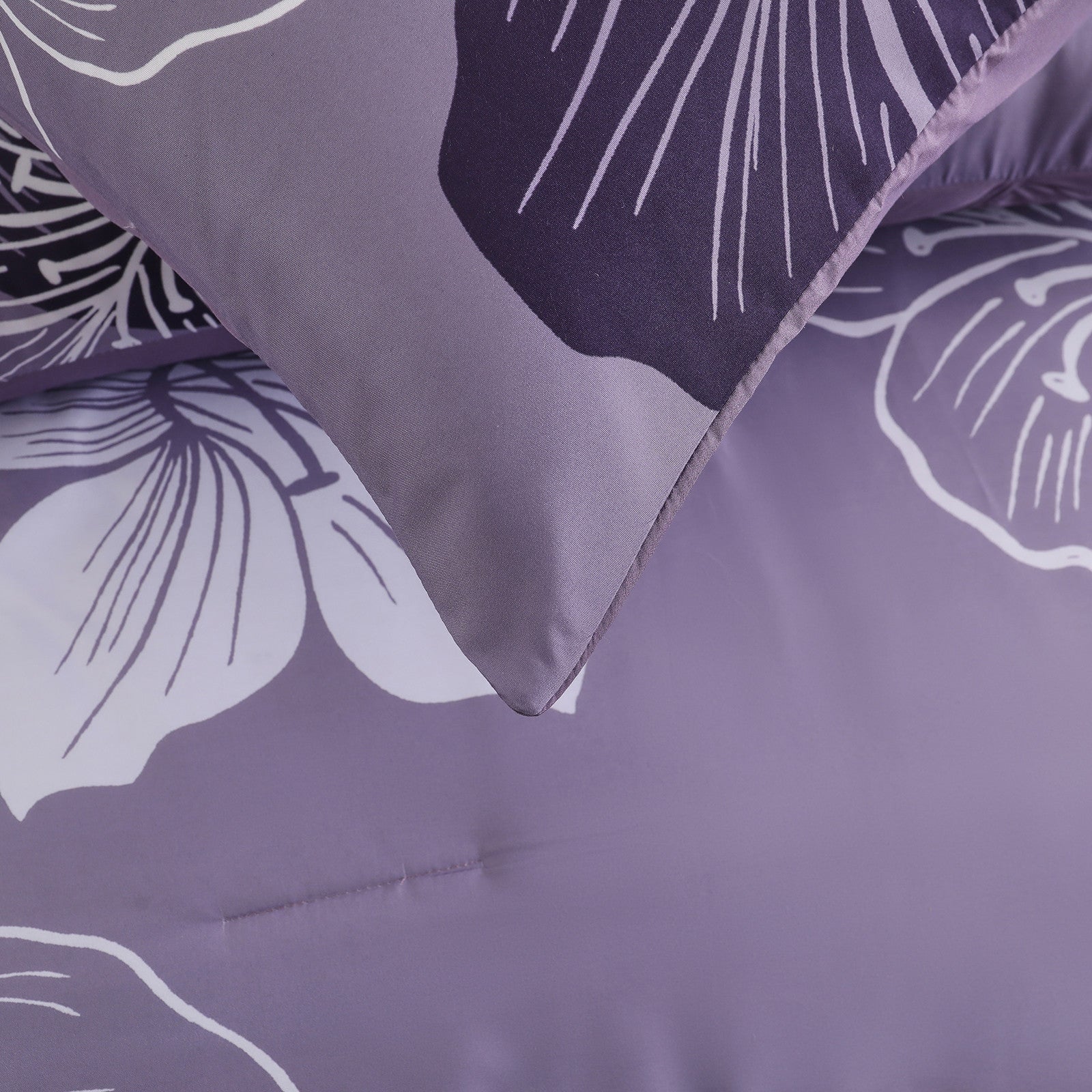 King Comforter Set, Dark Purple Floral 3-Piece Bedding, Soft Microfiber for All Seasons V745-MAB010862AJ3
