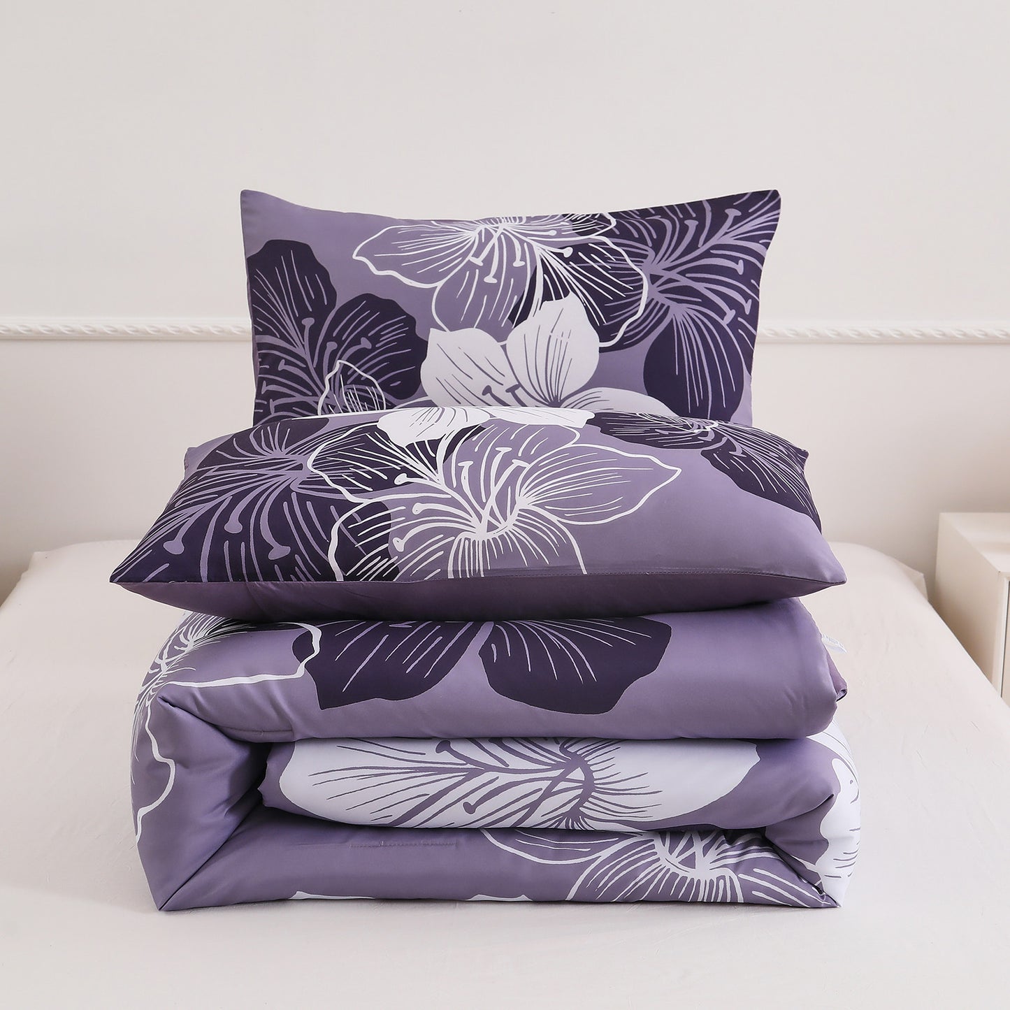 King Comforter Set, Dark Purple Floral 3-Piece Bedding, Soft Microfiber for All Seasons V745-MAB010862AJ3