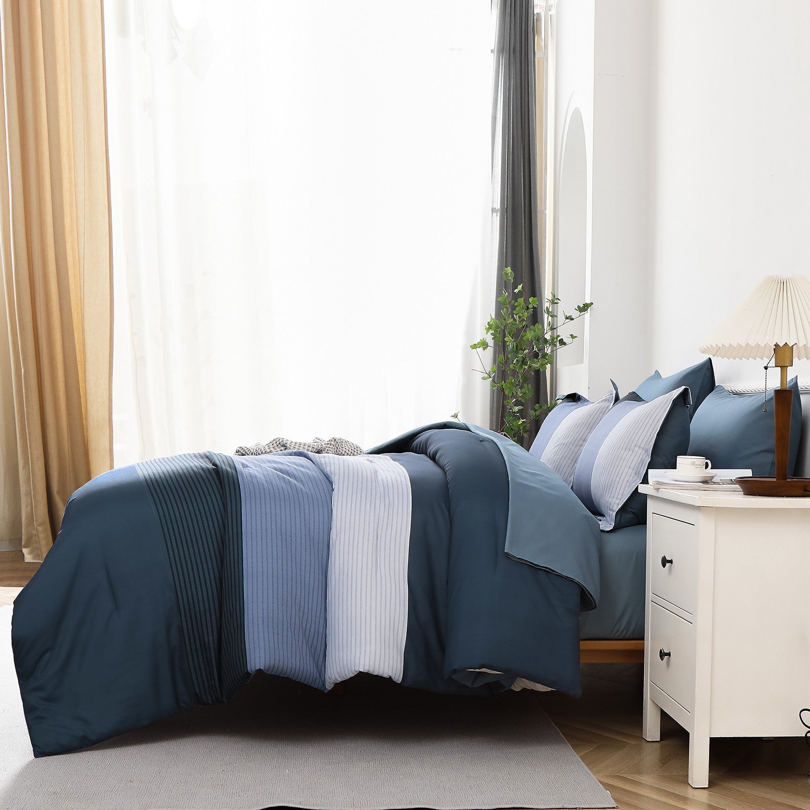 Navy Blue Comforter Set, King Size, Striped 3-Piece Bedding Collection V745-MAB010873AJ3