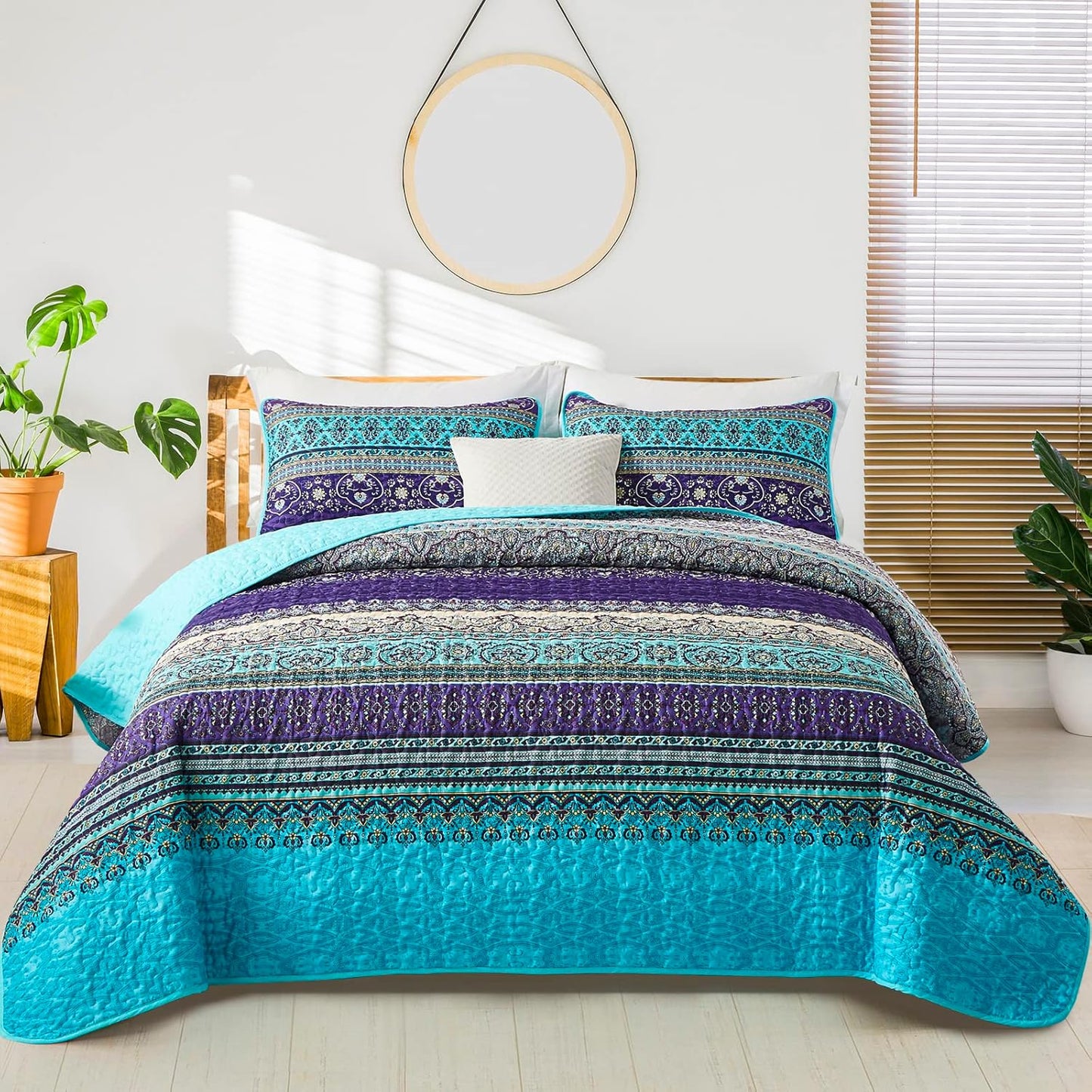 Tranquil Quilted coverlet and pillowcovers set: Perfect for Relaxation - Queen size V745-MAC080196Q13U