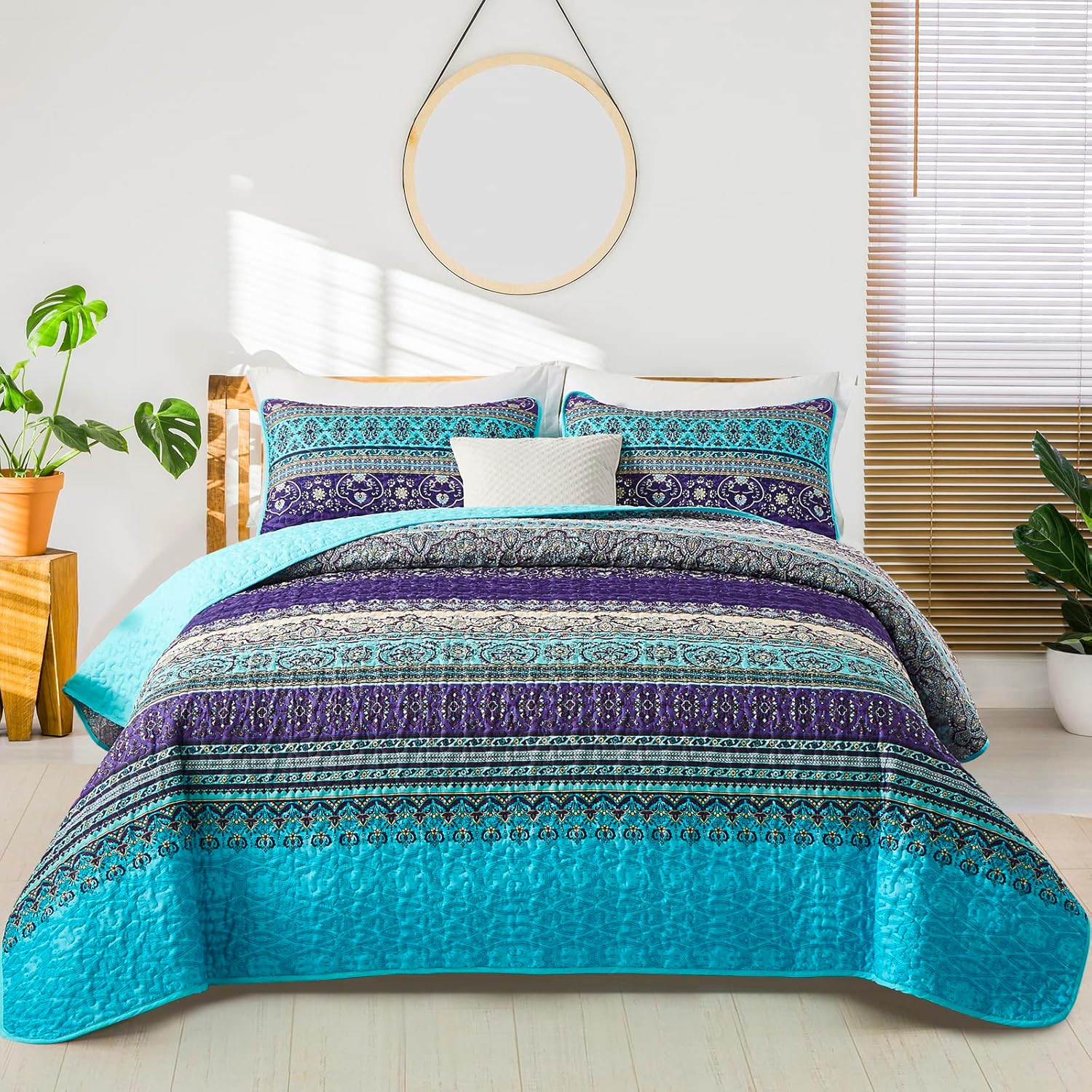 Tranquil Quilted coverlet and pillowcovers set: Perfect for Relaxation - Queen size V745-MAC080196Q13U