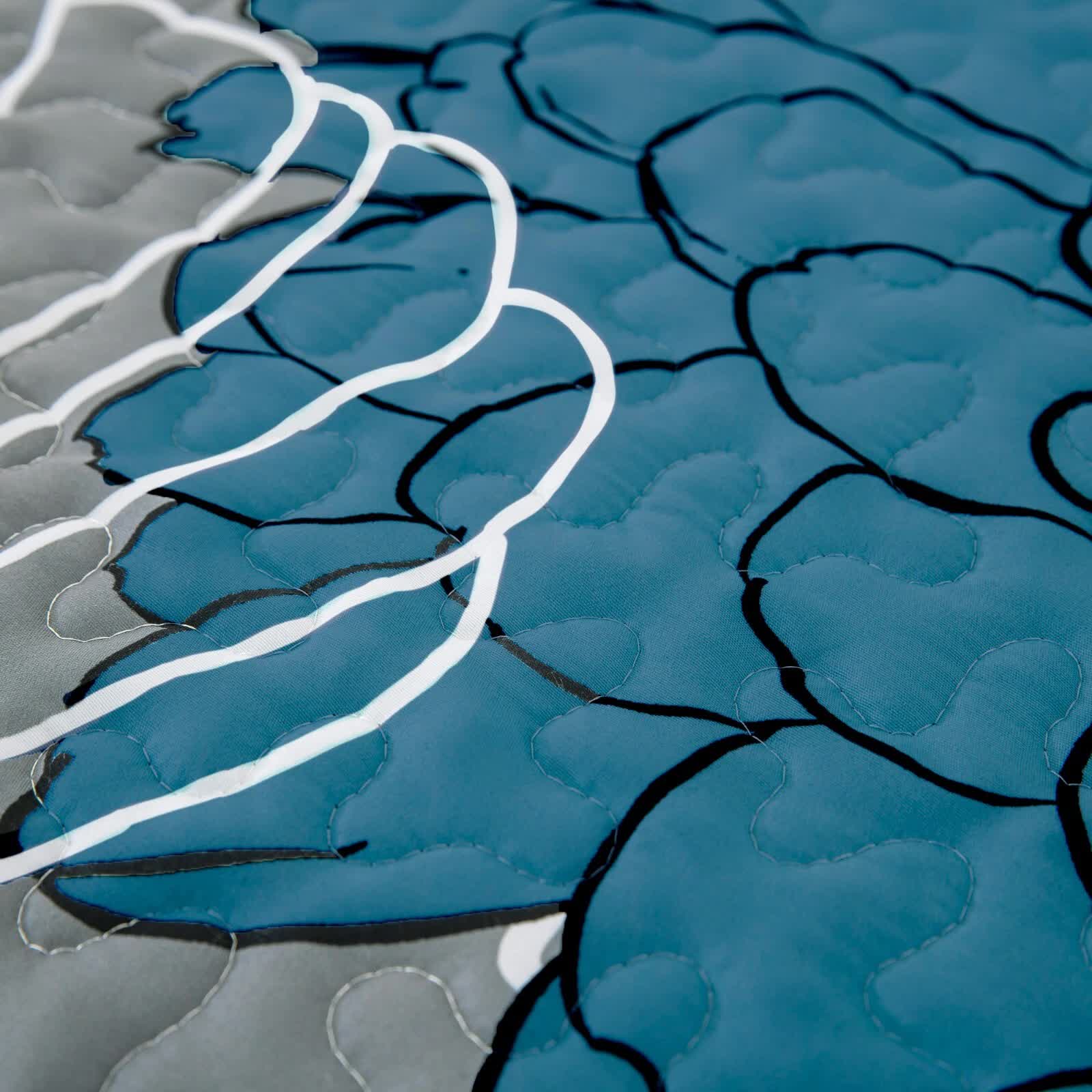 Grey Azure Bloom Quilted Coverlet Bedspread Set with Pillow Covers V745-MAC080201Q13U