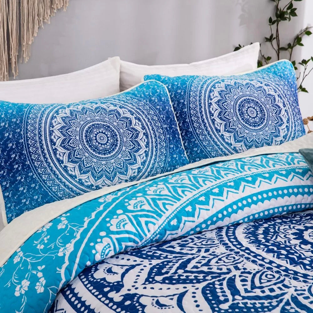 Xciting Quilted bedspread and pillowcovers set: Add Some Fun - Queen size V745-MAC08021Q13U