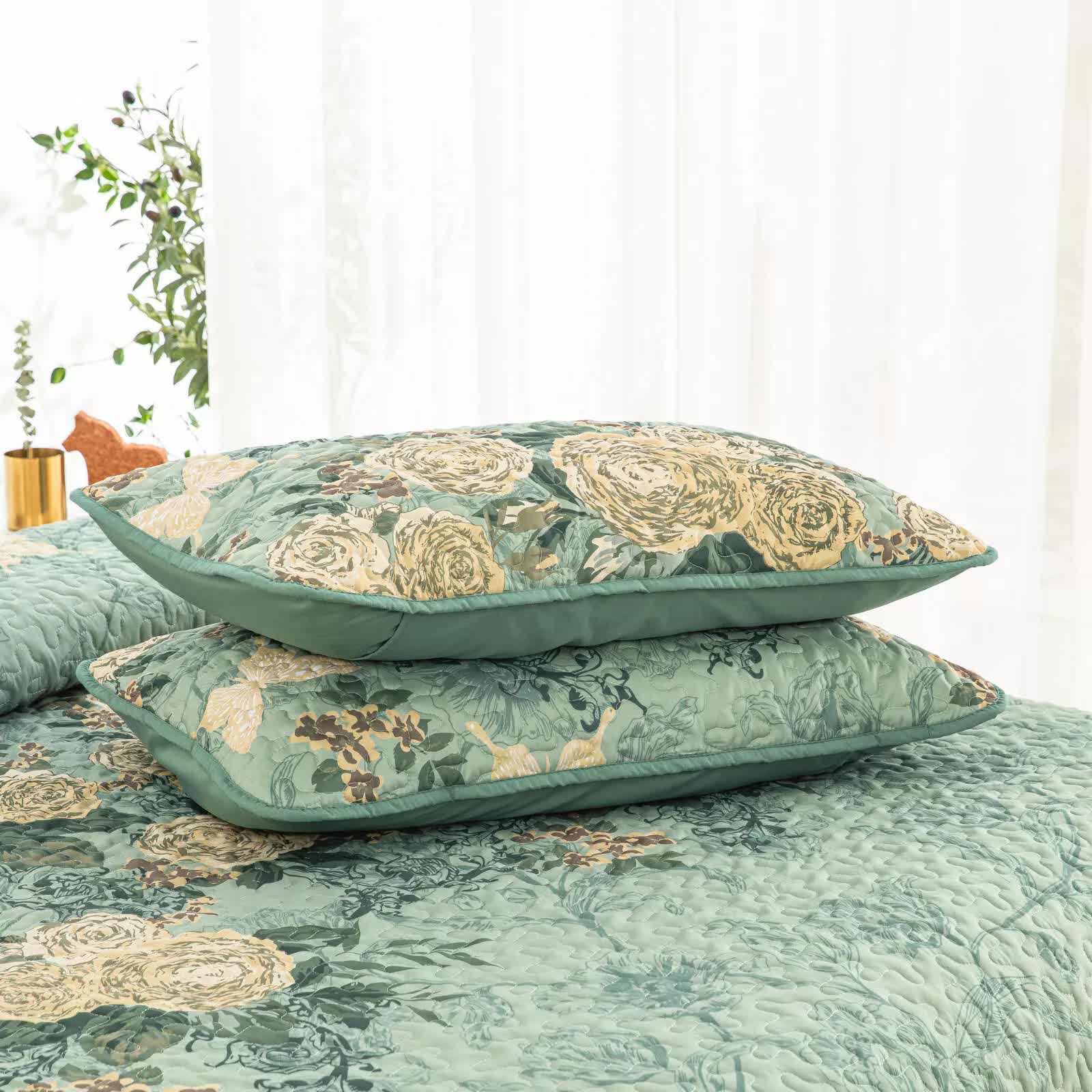 Meadow Butterfly Green Quilted Bedspread Set with Floral Details and Pillowcases V745-MAC080320Q13U