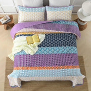 Quirky Quilted coverlet and pillowcovers set: Add Personality to Your Space - Queen size V745-MAC080493Q13U