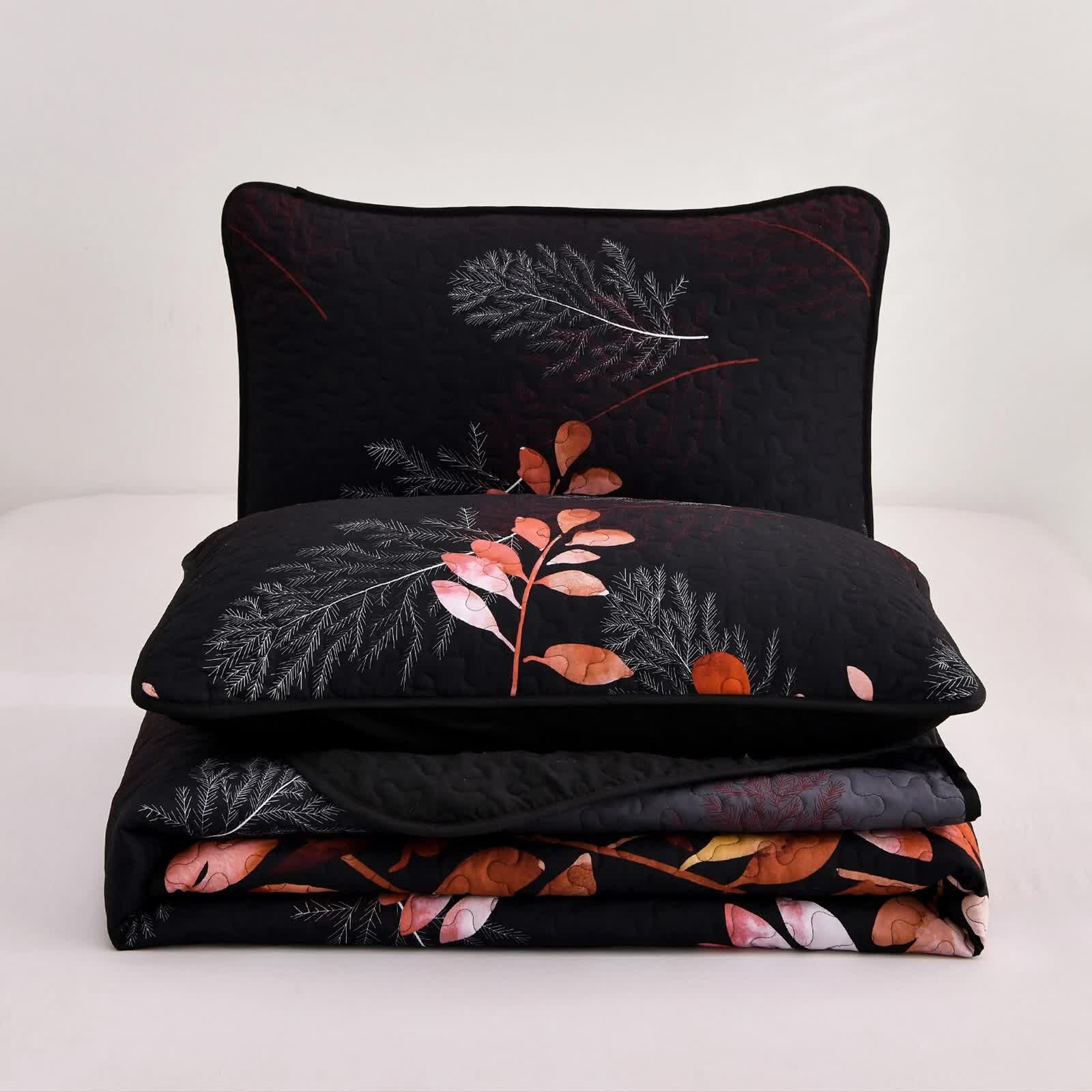 Black and Red Leaves Quilted Bedspread & Pillowcase Set V745-MAC080600Q13U