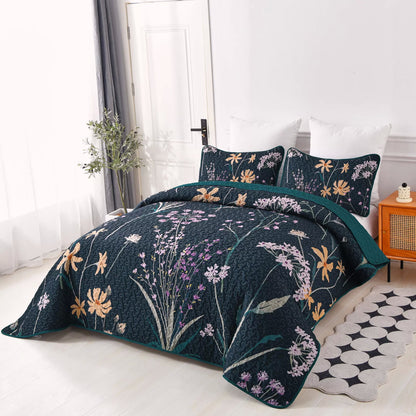 Abstract Quilted coverlet and pillowcovers set: Unique and Artistic - Queen size V745-MAC080728Q13U