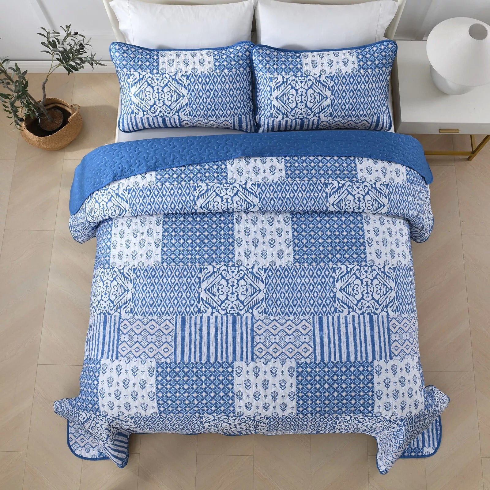 Blissful Quilted bedspread and pillowcovers set: Relax in Style - Queen size V745-MAC080757Q13U