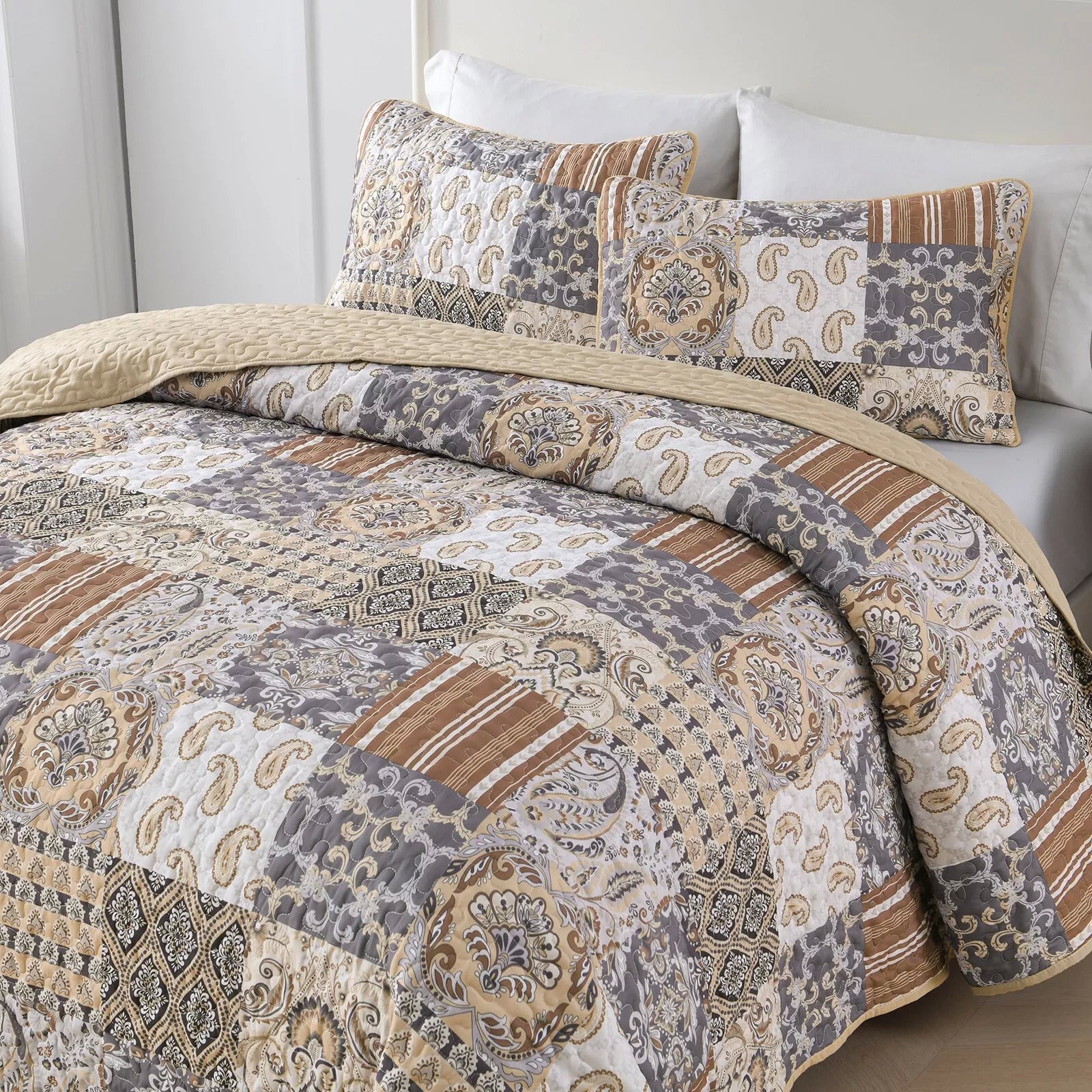 Quietude Quilted coverlet and pillowcovers set: Perfect for Relaxation - Queen size V745-MAC080767Q13U