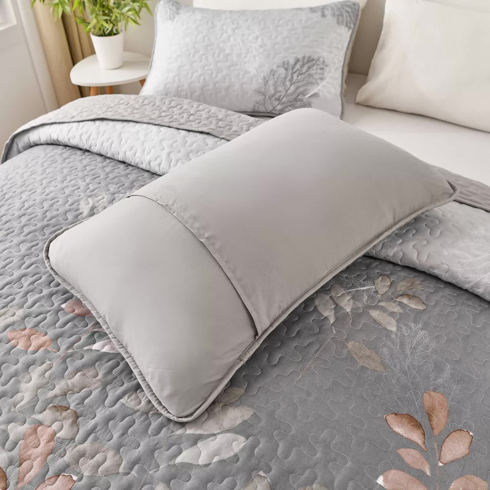 Brown Verdant Quilted Ensemble with Flower Motifs bedspread and Pillowcases V745-MAC090454Q13U