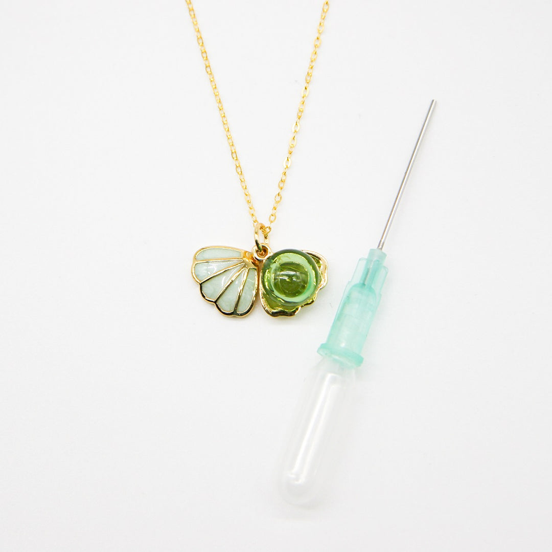 Gift Box - Aroma Necklace 925 Silver, Gold coated - Green Shell Electric Lime (Light Green) + Purify Oil Blend V760-GBAJ - 12