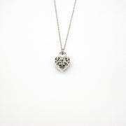 Gift Box - Heart Lock White Gold Aroma Necklace + Purify Oil Blend V760-GBAJ - 36