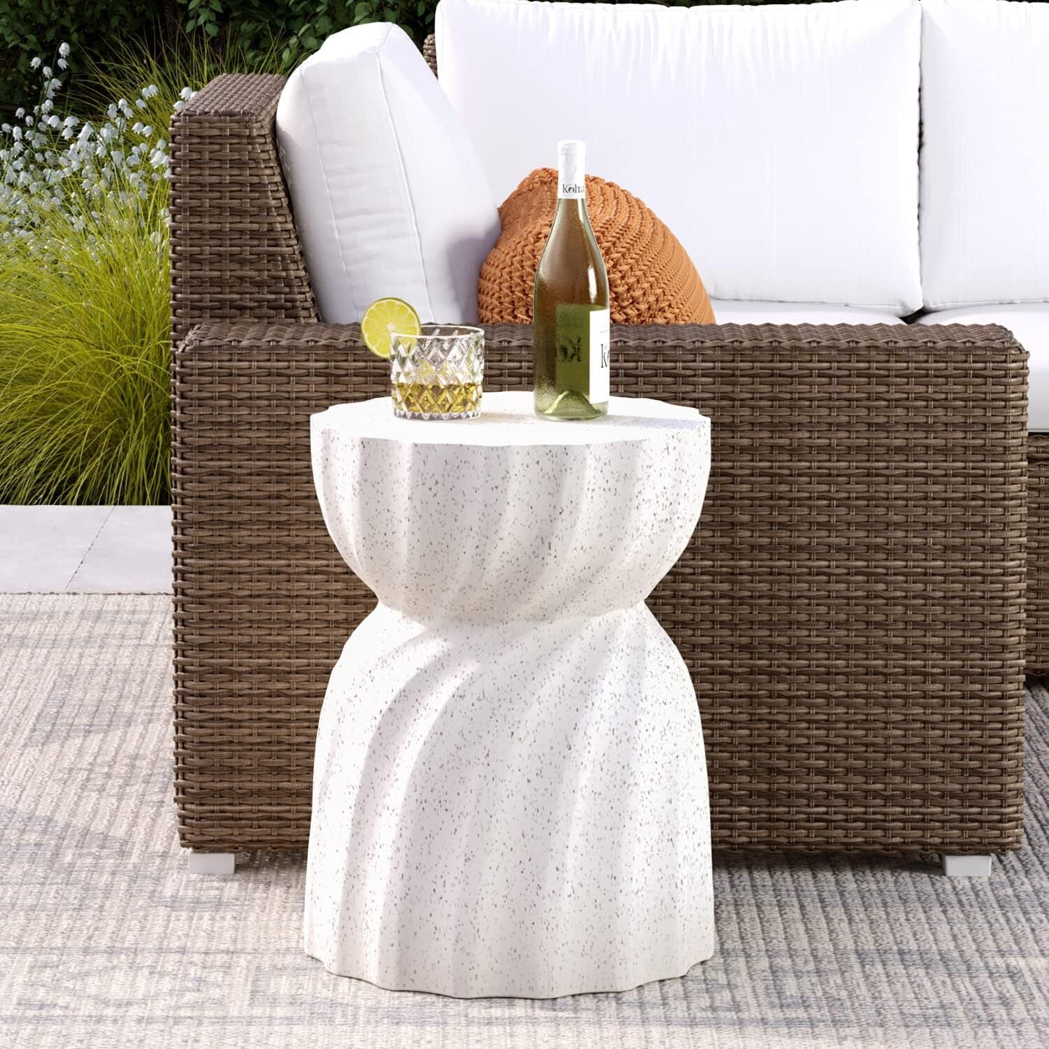 Modern Hourglass Concrete Accent End Table Outdoor Patio Table Garden Furniture V767-JJ-XZ1678