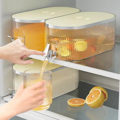 Elegant White Refrigerator Cold Water Dispenser - 5.3L Fruit Tea Jug with Tap for Home Beverages V888-ELOSUNG11992