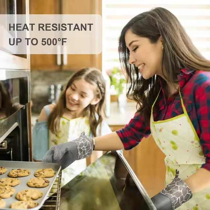 Grey 4-Piece Set Heat Resistant Silicone Kitchen Gloves Set - 4-Piece Set with Oven Mitts & Pot Holders for V888-ELOSUNG17552