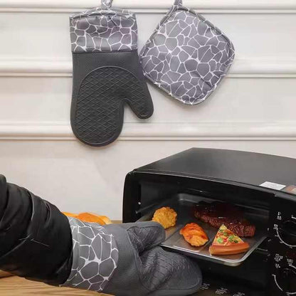 Grey 4-Piece Set Heat Resistant Silicone Kitchen Gloves Set - 4-Piece Set with Oven Mitts & Pot Holders for V888-ELOSUNG17552
