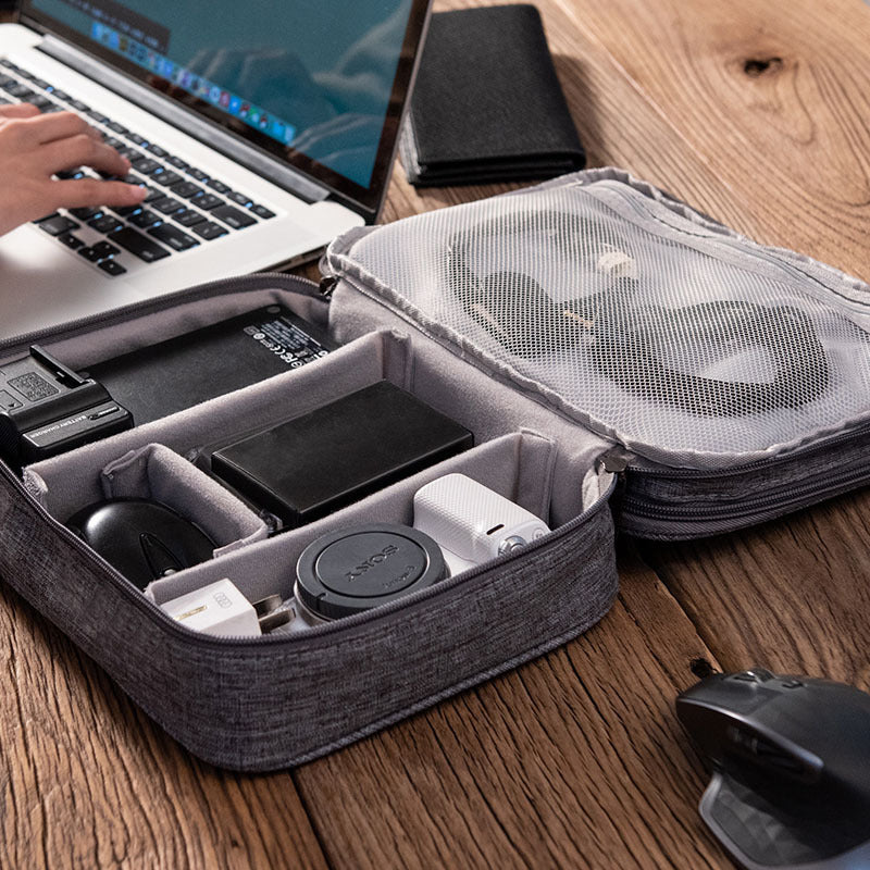 Grey Durable Three-Layer Earphone & Digital Organizer - Waterproof Cosmetic & Cable Storage Pouch(Photography V888-ELOSUNG21599